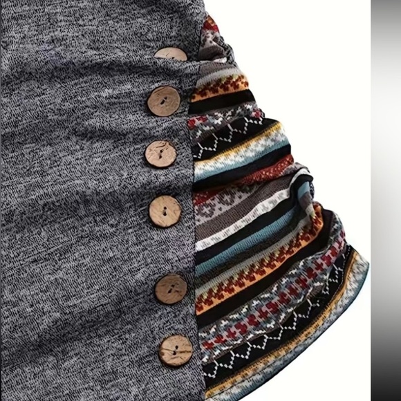 Stripe Splicing Button Long Sleeve Lightweight Hoodie - Picture 3 of 5